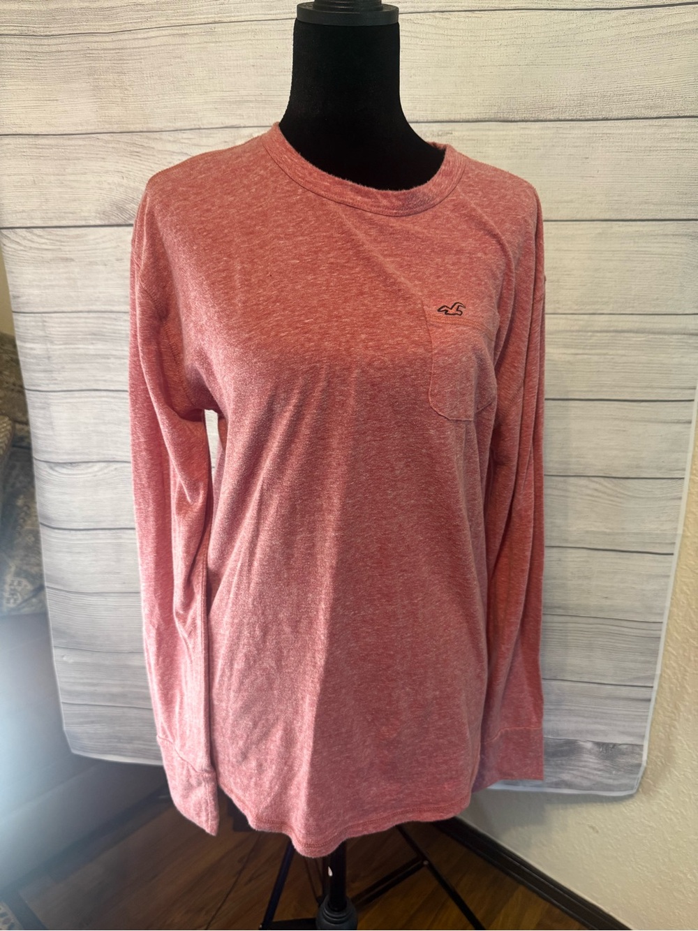 Hollister Dusty Rose Heathered Long Sleeve Pocket Tee